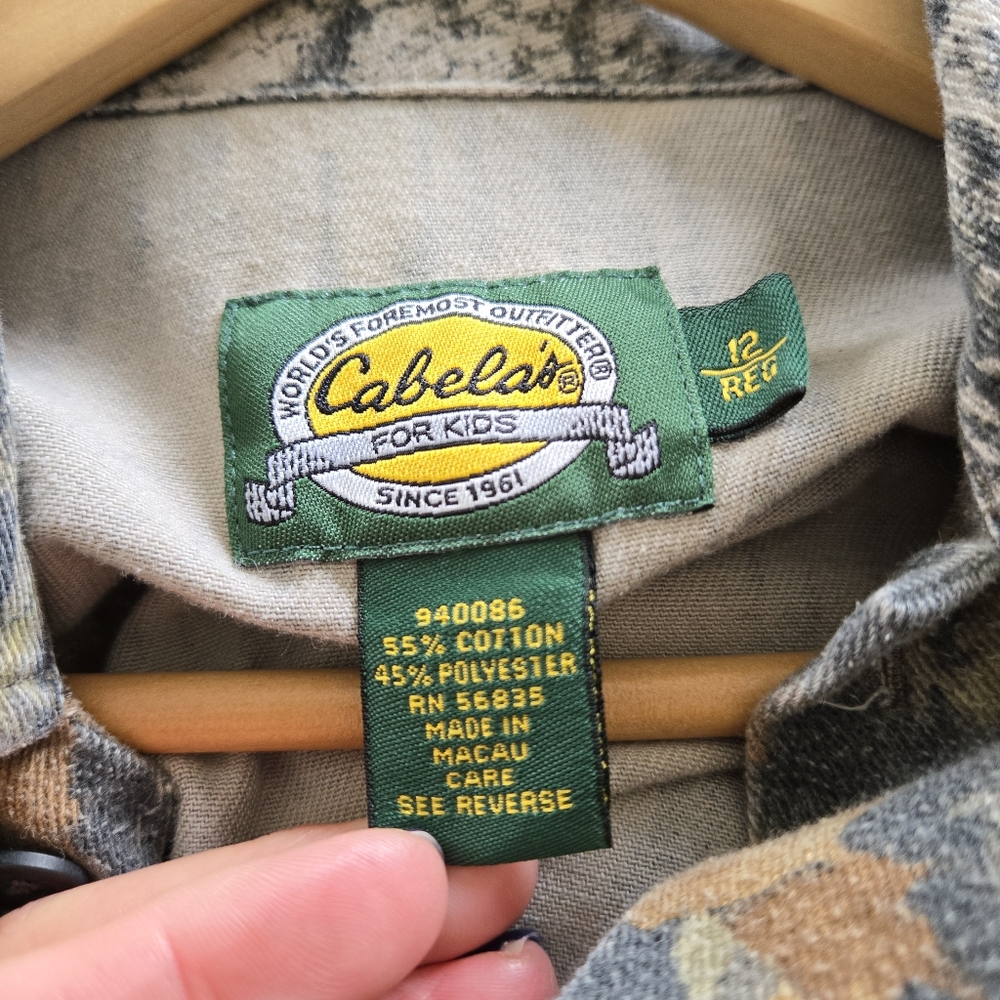 Cabela's Camo Button Up Shirt Kids 12 - Picture 8 of 9